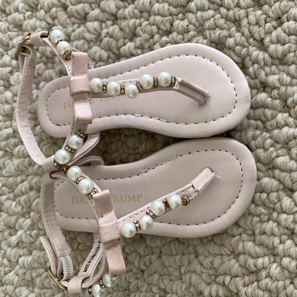 Ivanka Trump toddler girls sandals size 5